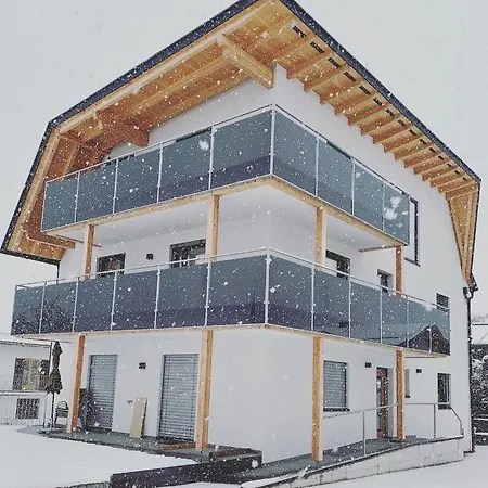 Oliver, Axams Apartamento Innsbruck