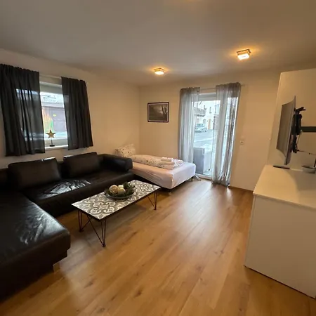 Oliver, Axams Apartment Innsbruck